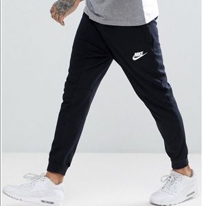 NWT NIKE JOGGERS